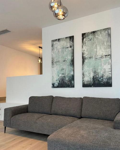 Vilă nouă la prima închiriere | Smart Home | Curte privată | Comu 3