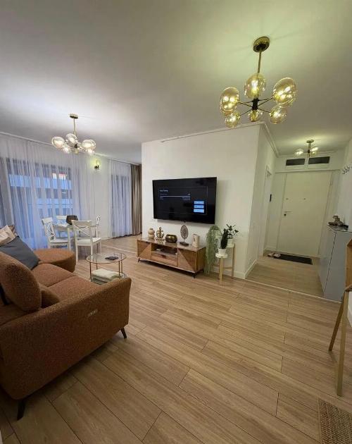 Apartament nou cu 3 camere și parcare subterană | Prima închiriere 2
