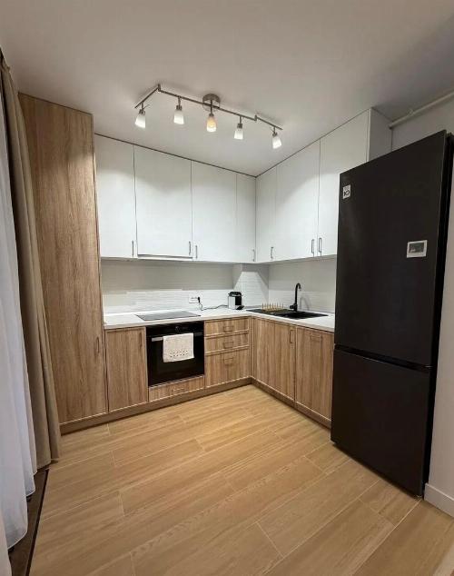 Apartament nou cu 3 camere și parcare subterană | Prima închiriere 4