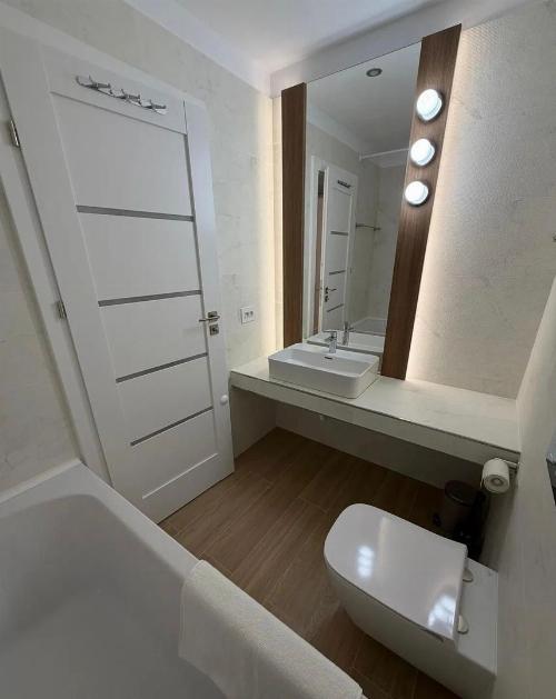 Apartament nou cu 3 camere și parcare subterană | Prima închiriere 7