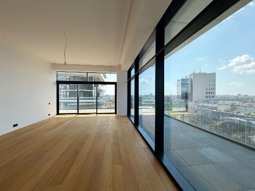 12th Floor | Ceilings 3.5 m | Generous terrace 2