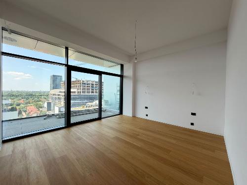 12th Floor | Ceilings 3.5 m | Generous terrace 3