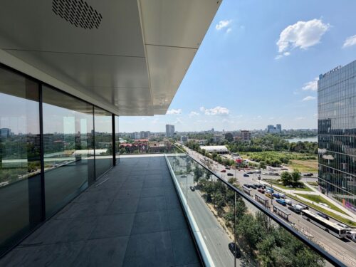 Floreasca, apartament de 4 camere - Vedere spectaculpasă | 4 camere | Terasă 65 mp - crosspoint-imobiliare.ro