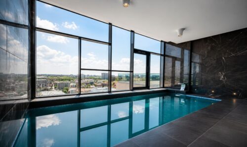 Inchiriere apartamente Bragadiru - Penthouse exclusivist cu piscină privată și terasă panoramică - crosspoint-imobiliare.ro