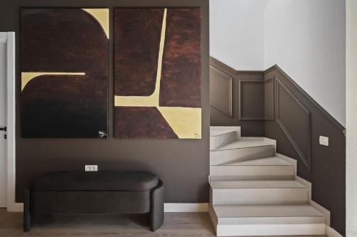 First Rental | Premium villa with 4 parking spaces and contemporary design 11