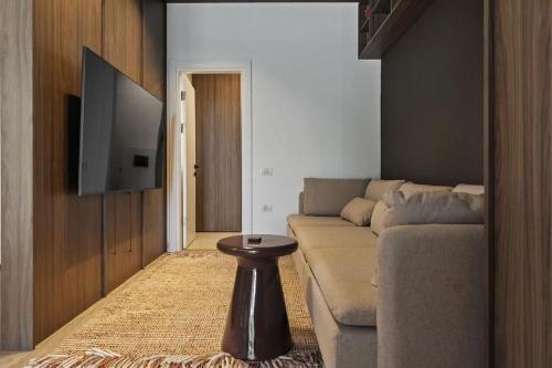 First Rental | Premium villa with 4 parking spaces and contemporary design 4