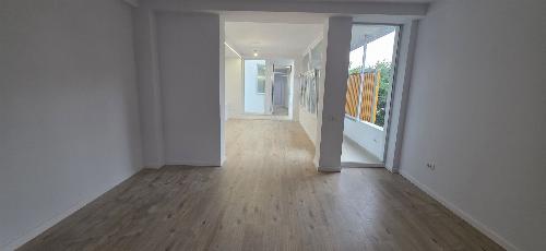 Ideal villa for dental clinic, salon or other activities 2