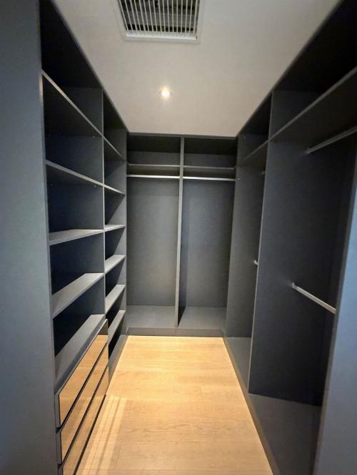 3 rooms / One Herastrau Plaza / free view 11