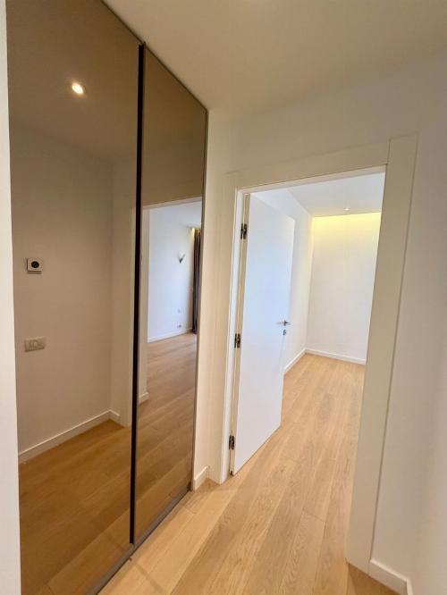 3 rooms / One Herastrau Plaza / free view 14