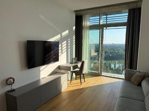 UP-Site 17th floor, lake view 3
