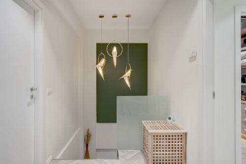 Apartament spectaculos 4 camere | 150 mp utili + terasă generoasă 70 mp | Delea 3