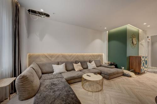 Apartament spectaculos 4 camere | 150 mp utili + terasă generoasă 70 mp | Delea 4