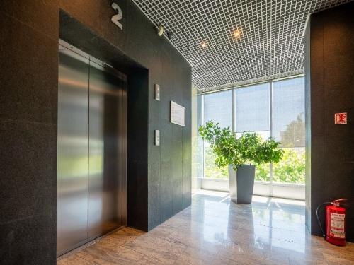Herastrau Office Building 16