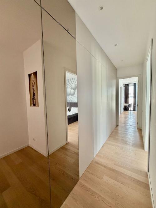 Penthouse premium de închiriat | WIN Herăstrău | 4 camere | Terasă de 50 mp 15
