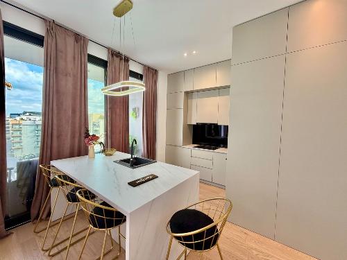 Penthouse premium de închiriat | WIN Herăstrău | 4 camere | Terasă de 50 mp 5