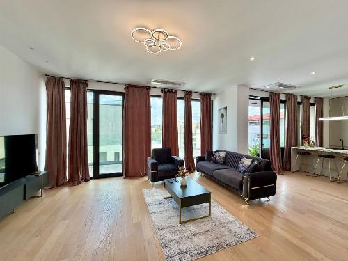 Penthouse premium de închiriat | WIN Herăstrău | 4 camere | Terasă de 50 mp 7