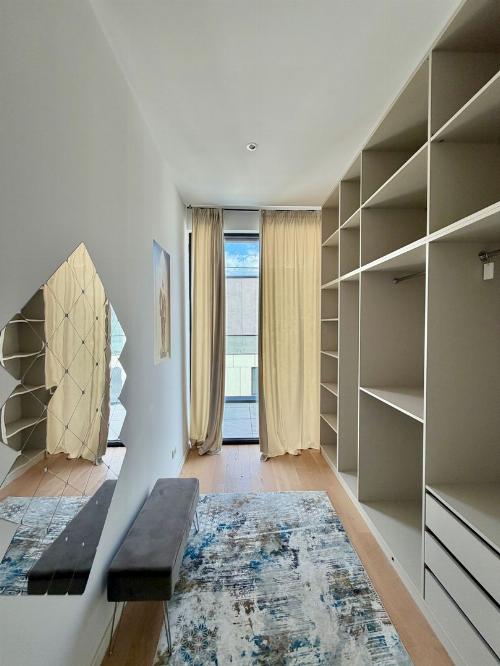 Penthouse premium de închiriat | WIN Herăstrău | 4 camere | Terasă de 50 mp 9