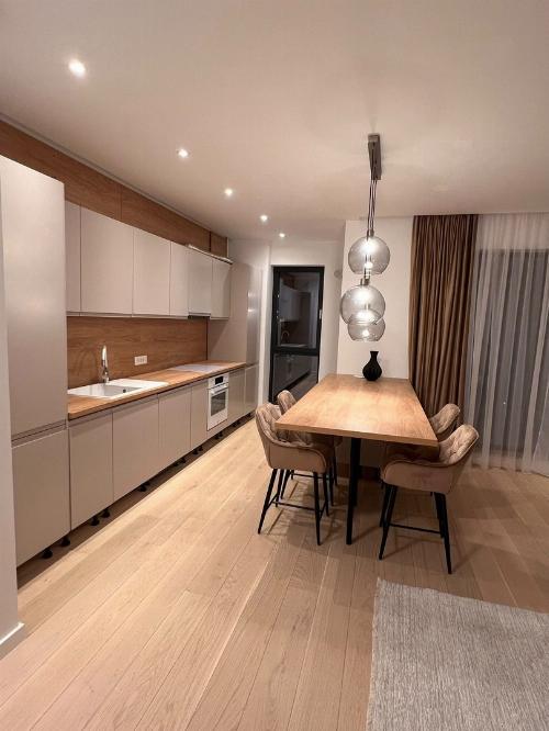 ÎNCHIRIERE | Apartament 2 camere cu loc de parcare inclus | Nusco City 3