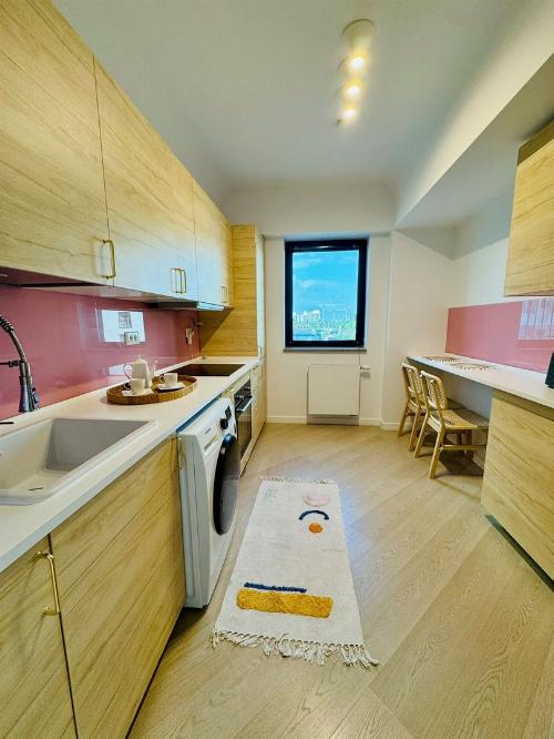 Cortina North! 3 rooms, parking space 15
