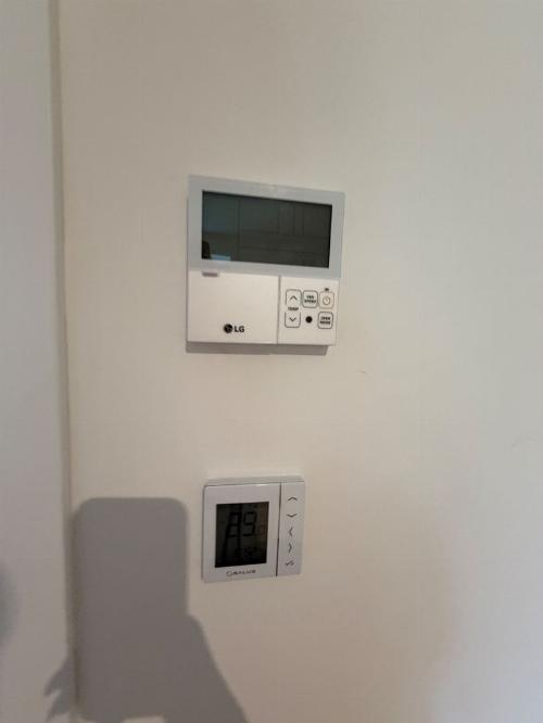 VAT is not applied! Ground floor apartment with 2 rooms! Metro access 6