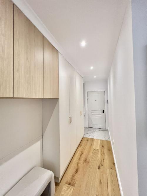 Bloc boutique/ parcare subterană 14