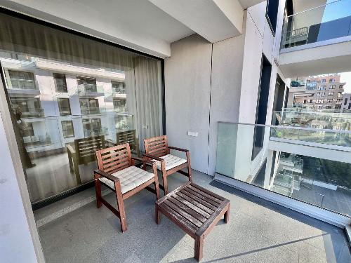 One Herastrau Plaza / parking and speaker included 8