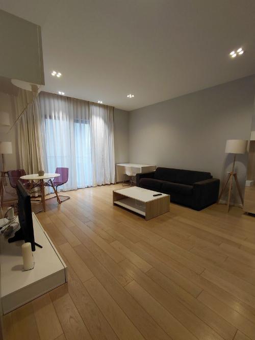 Bloc boutique / Acces imediat în parc 2