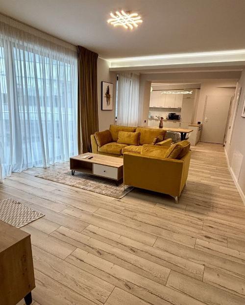 Lascar Catargiu – 3 rooms, underground garage 2