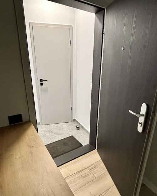 Lascar Catargiu – 3 rooms, underground garage 11