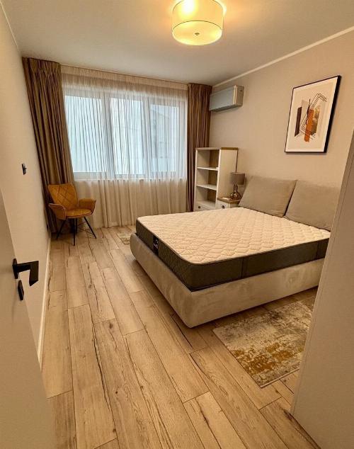 Lascar Catargiu – 3 rooms, underground garage 5