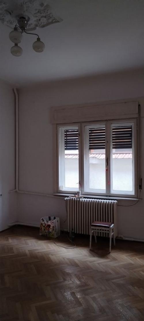 Vilă 5 camere de vânzare | Floreasca | Curte proprie 15