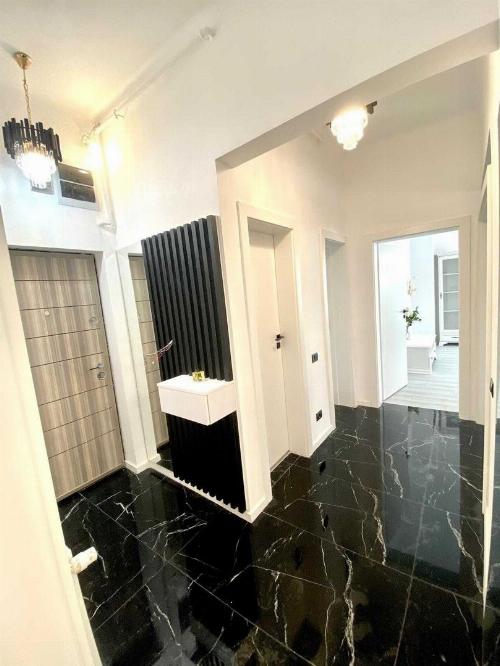Rent ultra-central apartment, Dacia Boulevard, sector 2, Bucharest 9