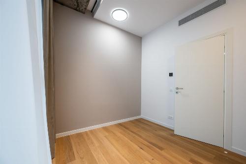 Up Site / prima închiriere 12