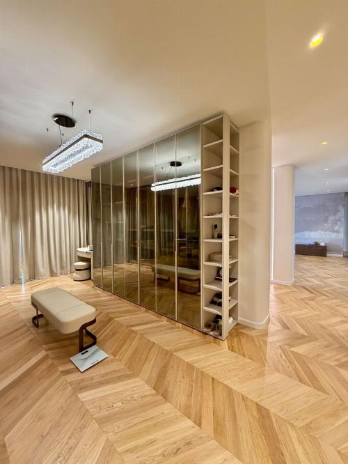 O experiență de locuire aparte | 280 mp utili | Suită matrimonială 100 mp 6