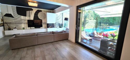 Inchiriere case Aricestii Rahtivani - Iancu Nicolae, vila moderna cu piscina si gradina privata - crosspoint-imobiliare.ro