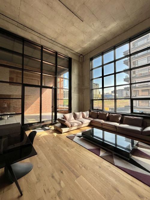 Spectacular duplex with 4 rooms, 214 sqm and private terrace 4