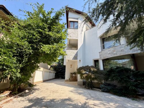 Crosspoint Imobiliare – Crosspoint Real Estate- Vila de vanzare in Erou Iancu Nicolae / Teren generos - crosspoint-imobiliare.ro