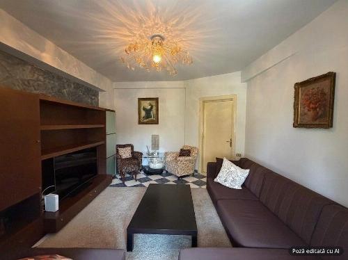 Apartament cu 2 camere, 2 bai, în zona Strada Sfintii Voievozi 3