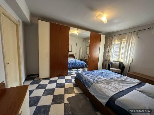 Apartament cu 2 camere, 2 bai, în zona Strada Sfintii Voievozi 7