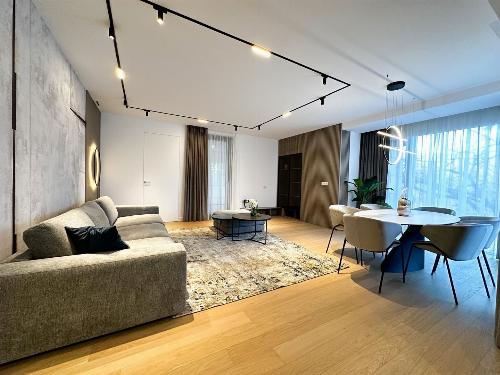 Apartament de lux cu 4 camere de închiriat – Aviatorilor 1