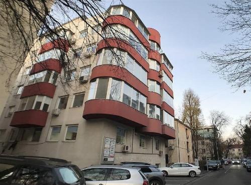 Office Building: Johann Strauss 1