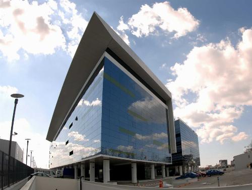 Offices for rent in North Gate 1