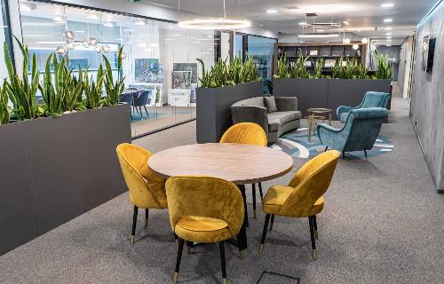 Offices for rent in North Gate 8