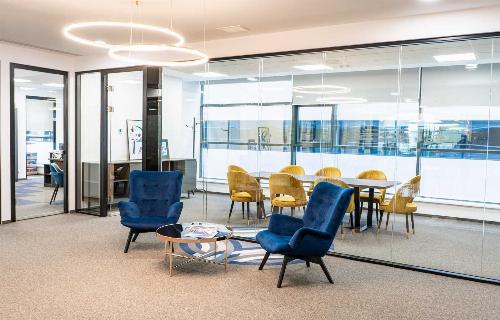 Offices for rent in North Gate 10