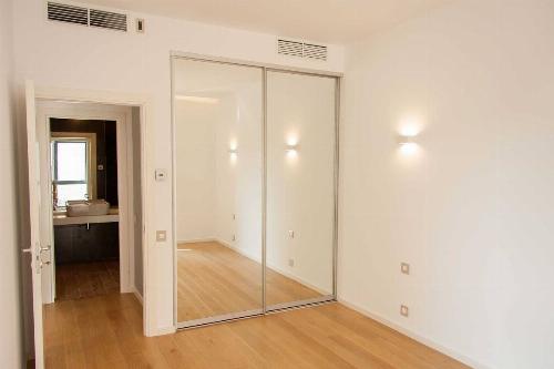 Floreasca 2-room apartment for rent with underground parking space